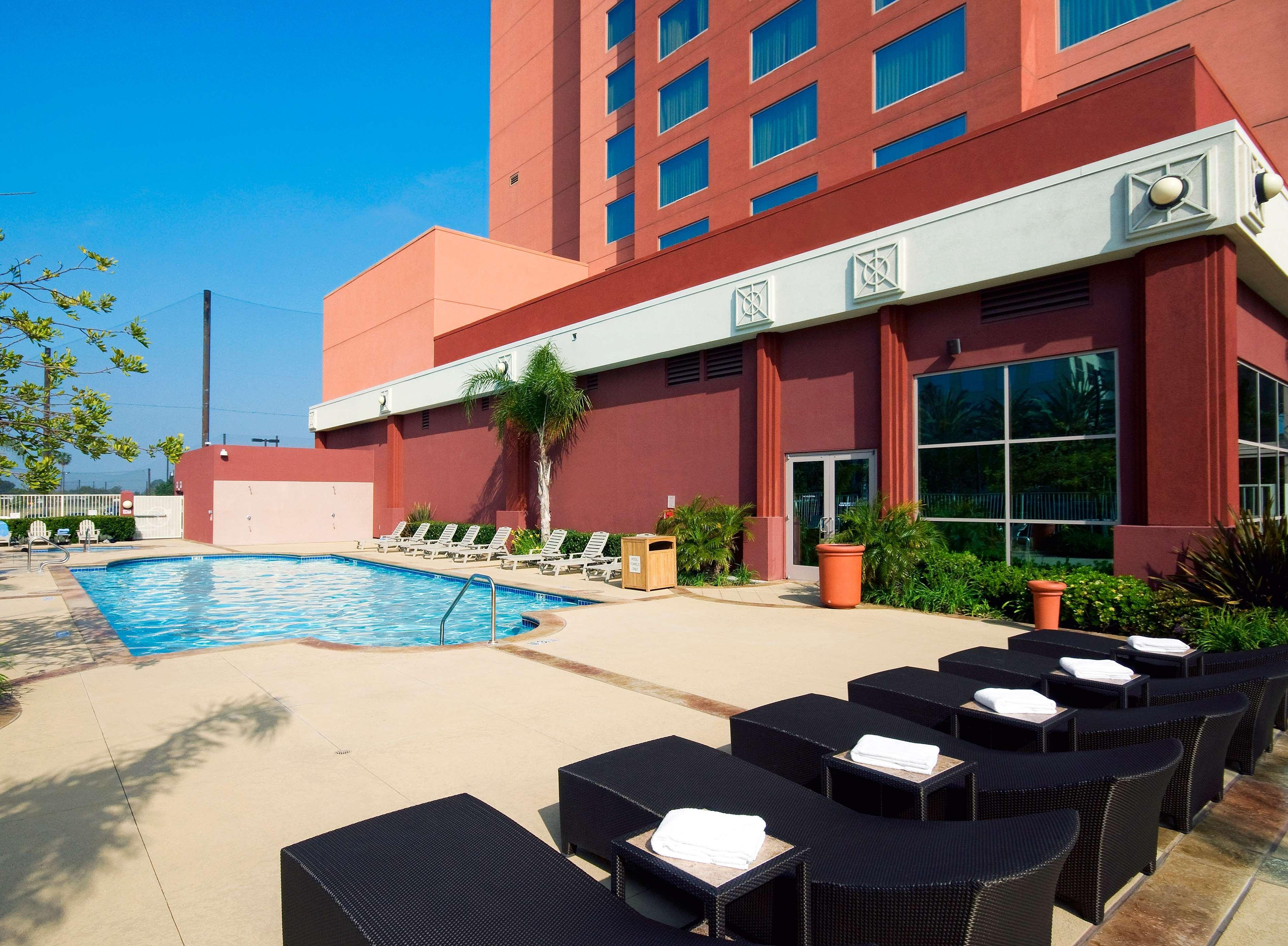 Embassy Suites By Hilton Anaheim South Garden Grove Exterior foto